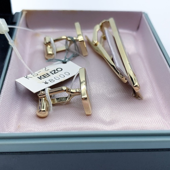 Kenzo Gold Plated Tie Clip and Cufflinks - Picture 5 of 8